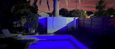 Apartment, 2 Bedrooms, Pool View | Pool | Seasonal outdoor pool