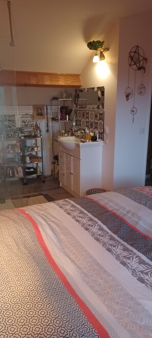 3 sovrum, strykjärn/strykbräda och internet