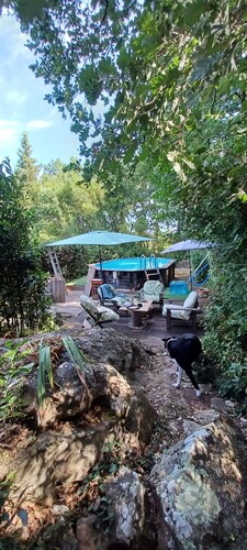 Maison 6/8 personnes avec piscine au calme