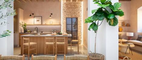Casa Deluxe, patio, vista a la ciudad | Área de sala de estar
