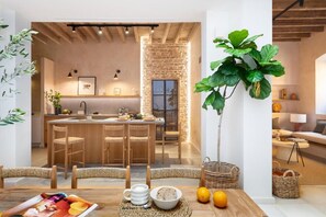 Living area - OM Home (Seville)