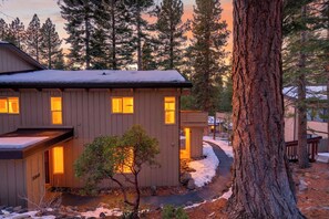 Exterior - Tahoe Getaway + Balconies + Near Diamond Peak, Beaches & Golf | Pinecone Peak (Incline Village)