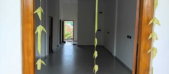 SARASWATHEY APARTMENTS
2 BED FLAT  121 FIRST CROSS ST VAVUNIYA TOWN