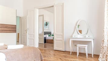 Eenvoudige kamer | Een strijkplank/strijkijzer, gratis wifi