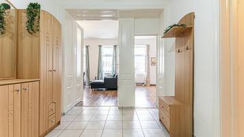 Basic Room | Interior