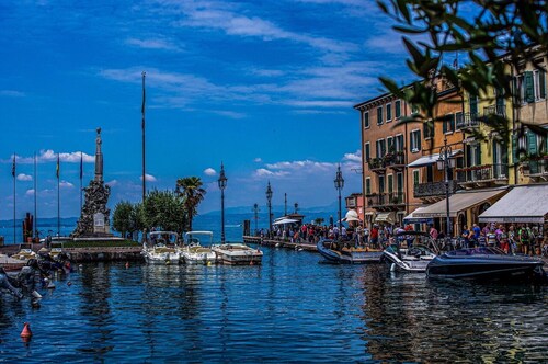 Alleinstehendes Ferienhaus mit privatem Pool, Sauna,  W-LAN, Klimaanlage, TV, Innenhof, bei Verona