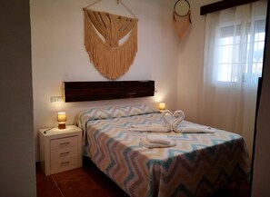 Apartment | 3 bedrooms, iron/ironing board, bed sheets - Luxury Family Chalet Near Seville (Valencina de la Concepcion)