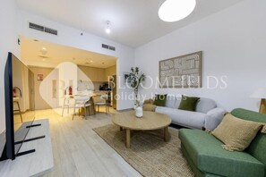 Apartment, Balkon | Wohnbereich