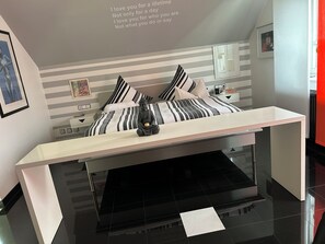 2 Schlafzimmer, Bügeleisen/Bügelbrett, WLAN, Bettwäsche