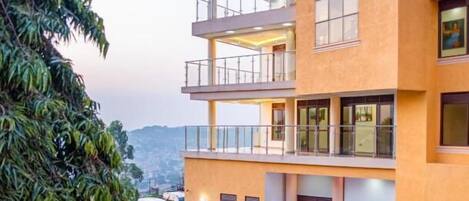 Façade de lâhĂ©bergement