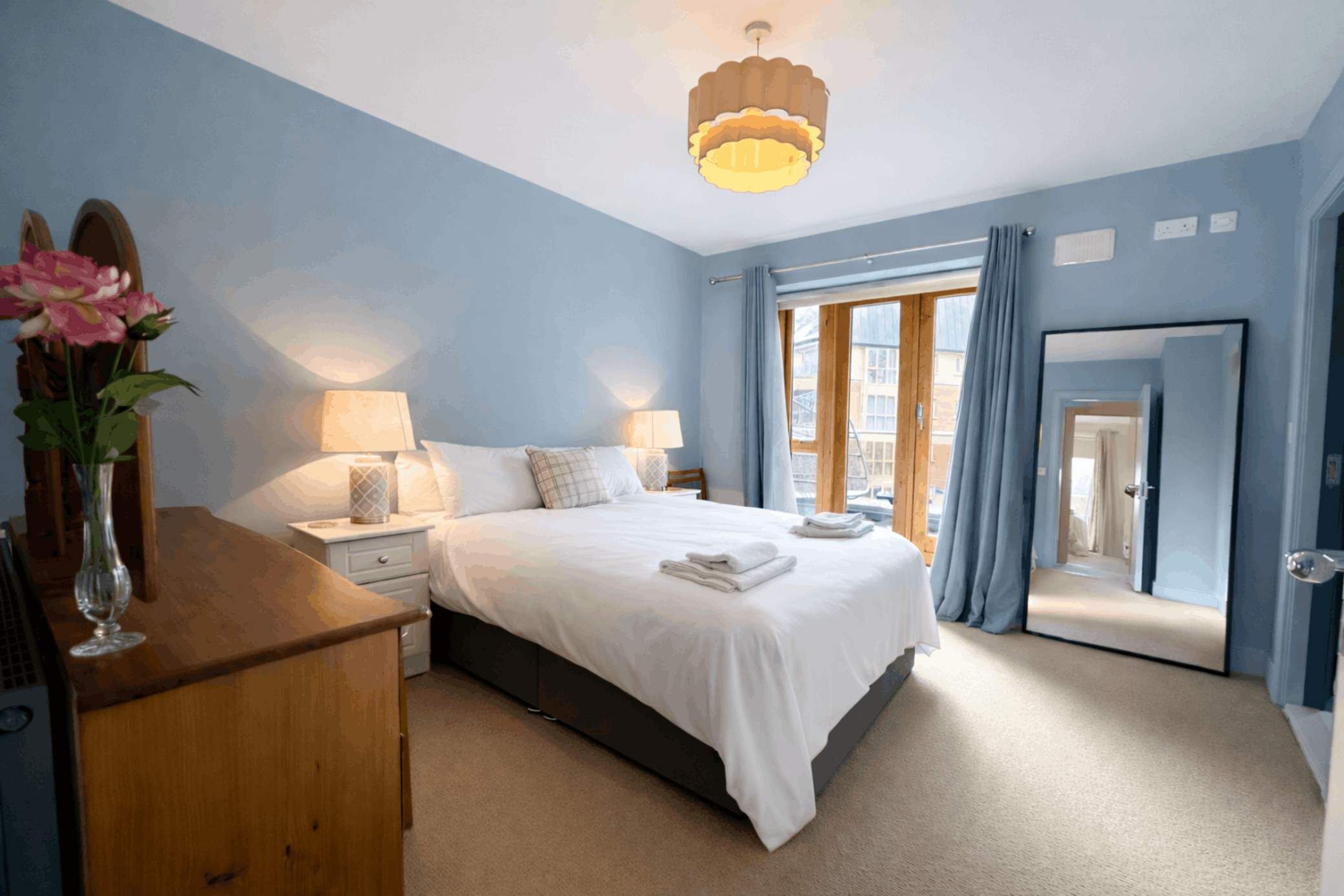 Internet, bed sheets