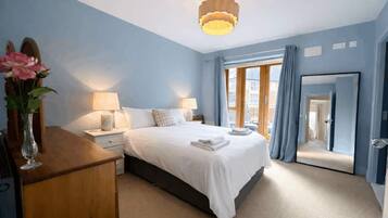 Internet, bed sheets