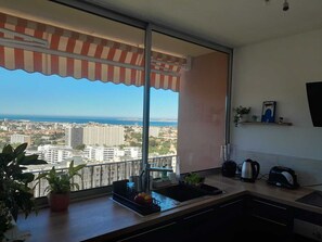 Private kitchen - T2 Sea View & Parking & Fiber - Near Calanques (Marseille)