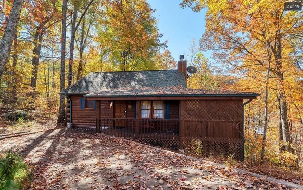 Luokittelematon kuva, 1 kautta 18, painike