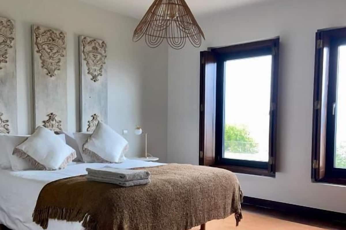 Chambre Double Confort, vue piscine | Wi-Fi gratuit