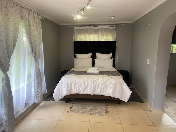 Apartamento família, vista para o jardim | Wi-Fi de cortesia