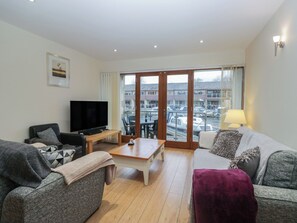 Living area - 6 Swan House (Carnforth)