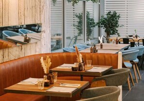 Dining - Near Madison Square Park | Rooftop Bar. Restaurant (New York)