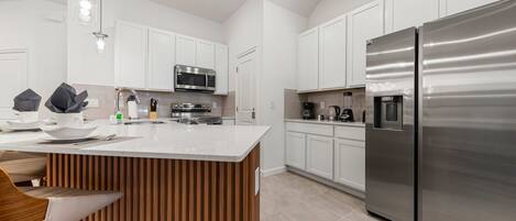 Apartment | 5 bedrooms, Internet