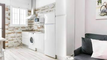 Apartemen | Dapur pribadi | Perlengkapan kebersihan