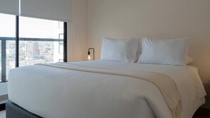 Ảnh chưa phân loại, 3 trong số 14 ảnh, nút