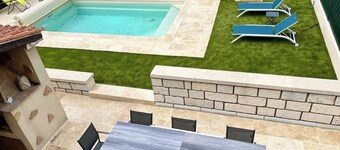 Beautiful Villa 8 pers - A/C - Swimming pool - 5mn from the beach.