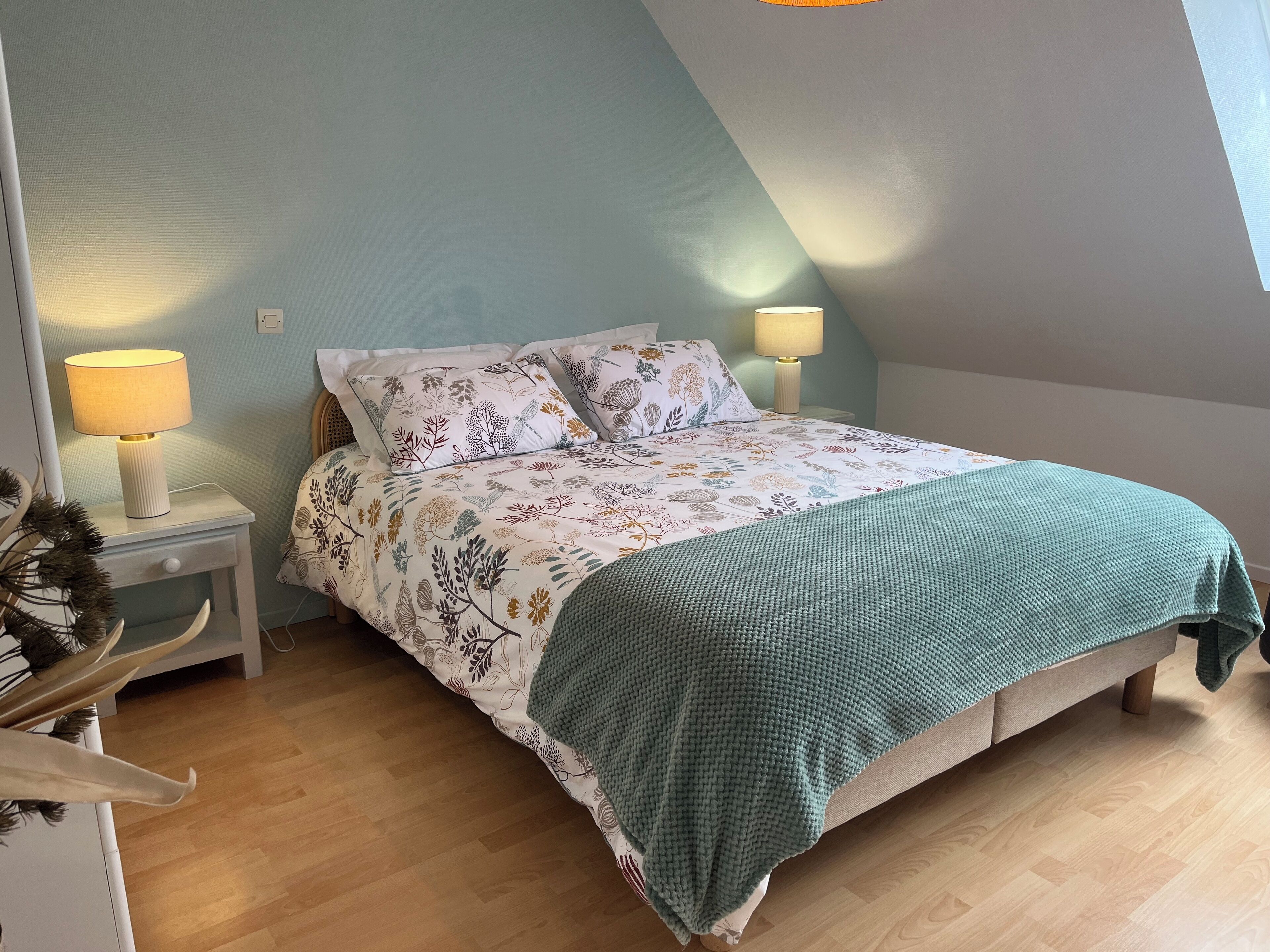 Accès Internet, draps fournis