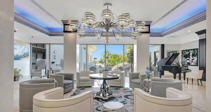 Come Create Memories w/ Fun-filled Adventures at this Paradise! Outdoor Pool!