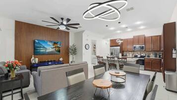 Nhà | 4 phòng ngủ