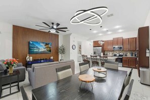 Rumah | 4 kamar tidur