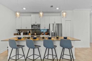 House | 4 bedrooms - 4bd w Pool Amazing Free Resort (Davenport)