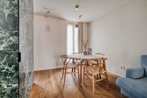 House - w Dreamy 1BR w Private Terrace Skyline View (Milan)