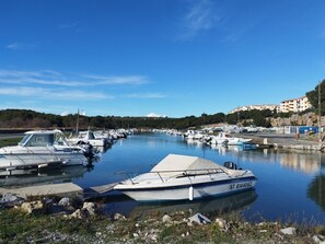 Marina - Bright 2-Room Apartment 37m², Beach & Port, Sleeps 4, Narbonne-Plage (Narbonne)