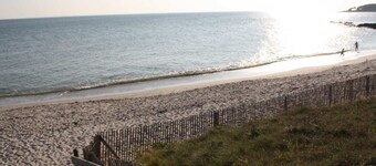 4-Person House St Jacques Beach Access Parking Dogs OK