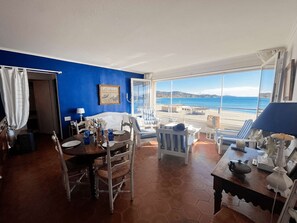 3 bedrooms, bed sheets - 3-bedroom apartment with sea view, beach access, parking, in Port Grimaud (Port Grimaud)
