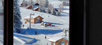 Exceptional location: ski-in/ski-out and magnificent hiking trails