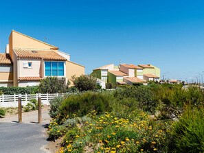 Exterior - Apartment 4 ppl with WIFI, pets allowed, private parking (Narbonne-Narbonne Plage-Narbonne Plage)
