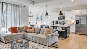 บ้านพัก (4 Bedrooms) | ภายใน