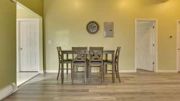 Apartment (3 Bedrooms) | Innenbereich