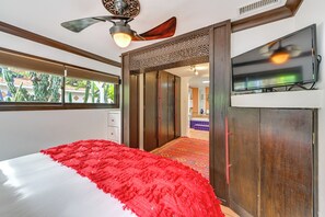 Interior - Gather & Unwind Outdoors, Stylish Vista Retreat! (Vista)