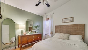 Nhà (3 Bedrooms) | Nội thất
