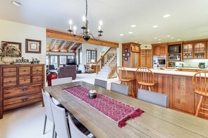 House (Multiple Bedrooms) | Interior