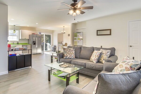 Walk To Local Eats & Docks! Crisfield Getaway - Tangier, VA