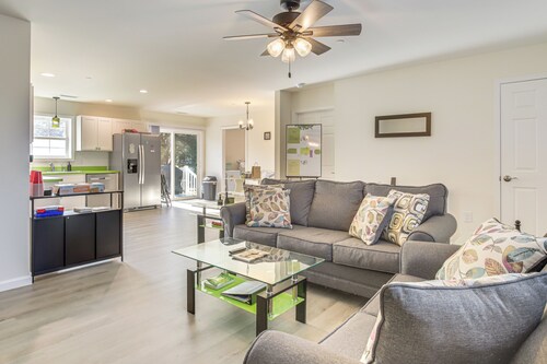 Walk to Local Eats & Docks! Crisfield Getaway