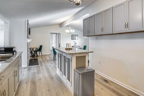 منزل (3 Bedrooms) | المنشأة من الداخل