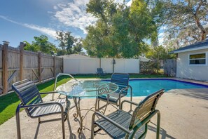 Interior - Pool & Patio Access: Breezy Getaway in Palm Harbor (Palm Harbor)