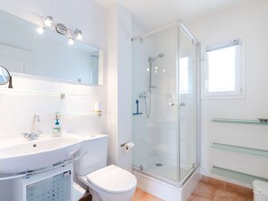 Bathroom - 3-room villa in Narbonne-Plage, pets allowed (Narbonne-Narbonne Plage-Narbonne Plage)
