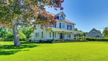 House (3 Bedrooms) | Front of property