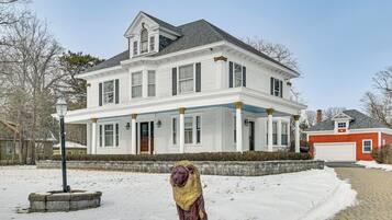 House (3 Bedrooms) | Front of property