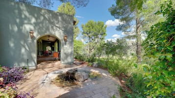 Apartment (0 Bedroom) | Interior